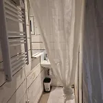 Boheme-rdc-place Auto Devant דירה *