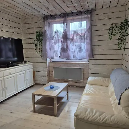 Boheme-rdc-place Auto Devant * Saint-Gaudens (Haute-Garonne)