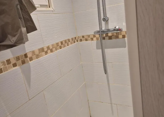 Boheme-rdc-place Auto Devant